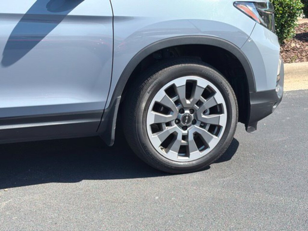 Used 2025 Honda Passport EX-L SUV