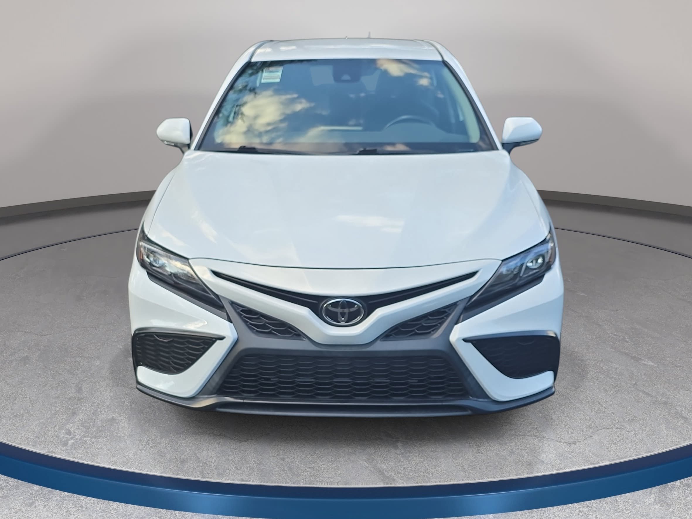 Used 2024 Toyota Camry SE Sedan