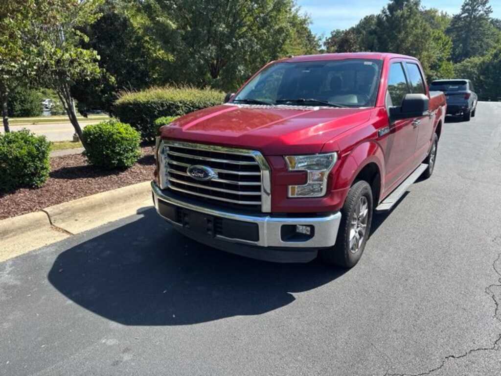 Used 2015 Ford F-150 XLT Truck SuperCrew Cab