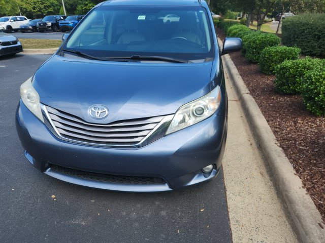  Toyota Sienna