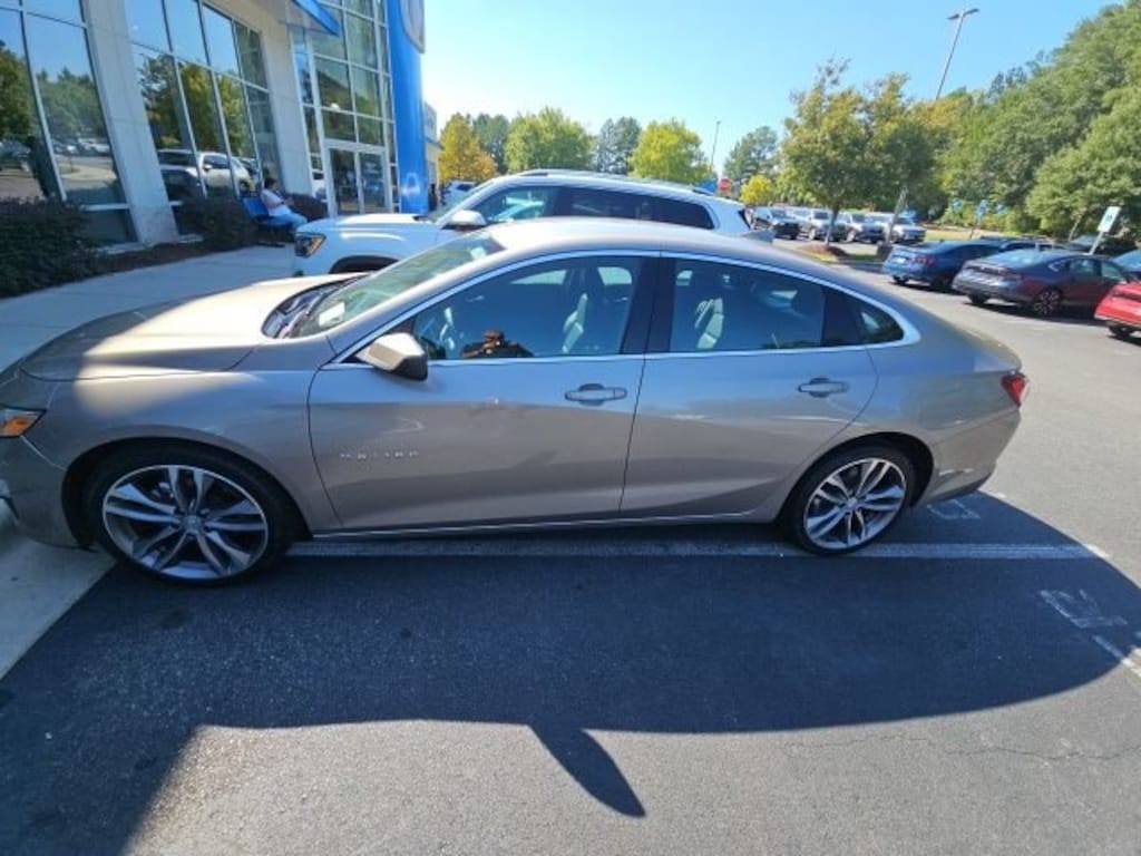 Used 2024 Chevrolet Malibu LT Sedan