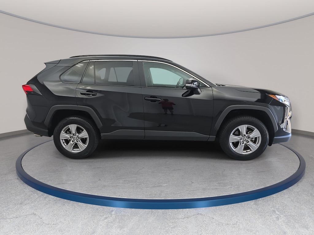 Used 2025 Toyota RAV4 XLE SUV