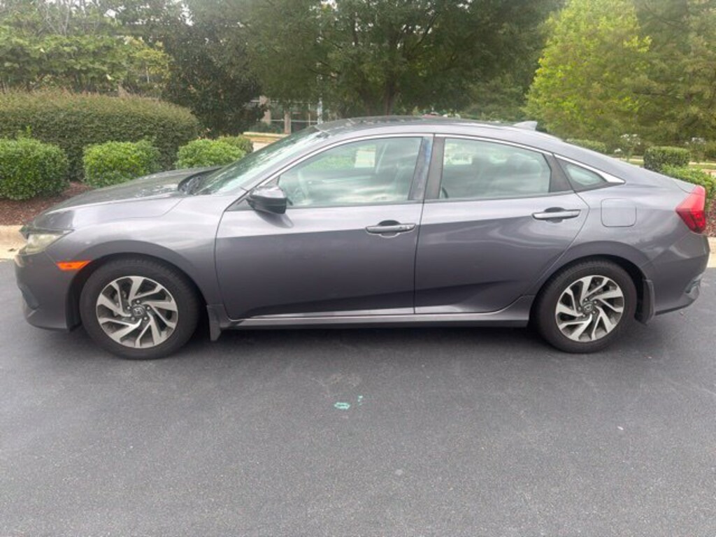 Used 2017 Honda Civic EX Sedan