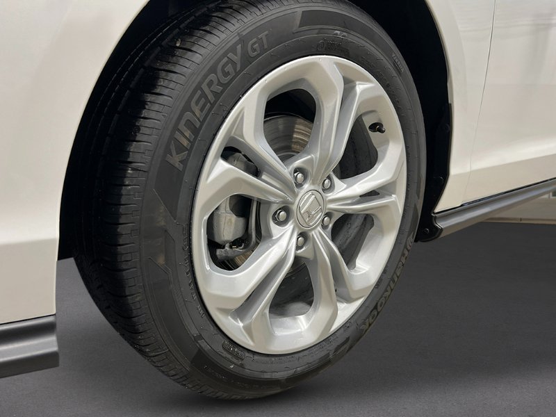 2025 Honda Accord LX - Photo 10