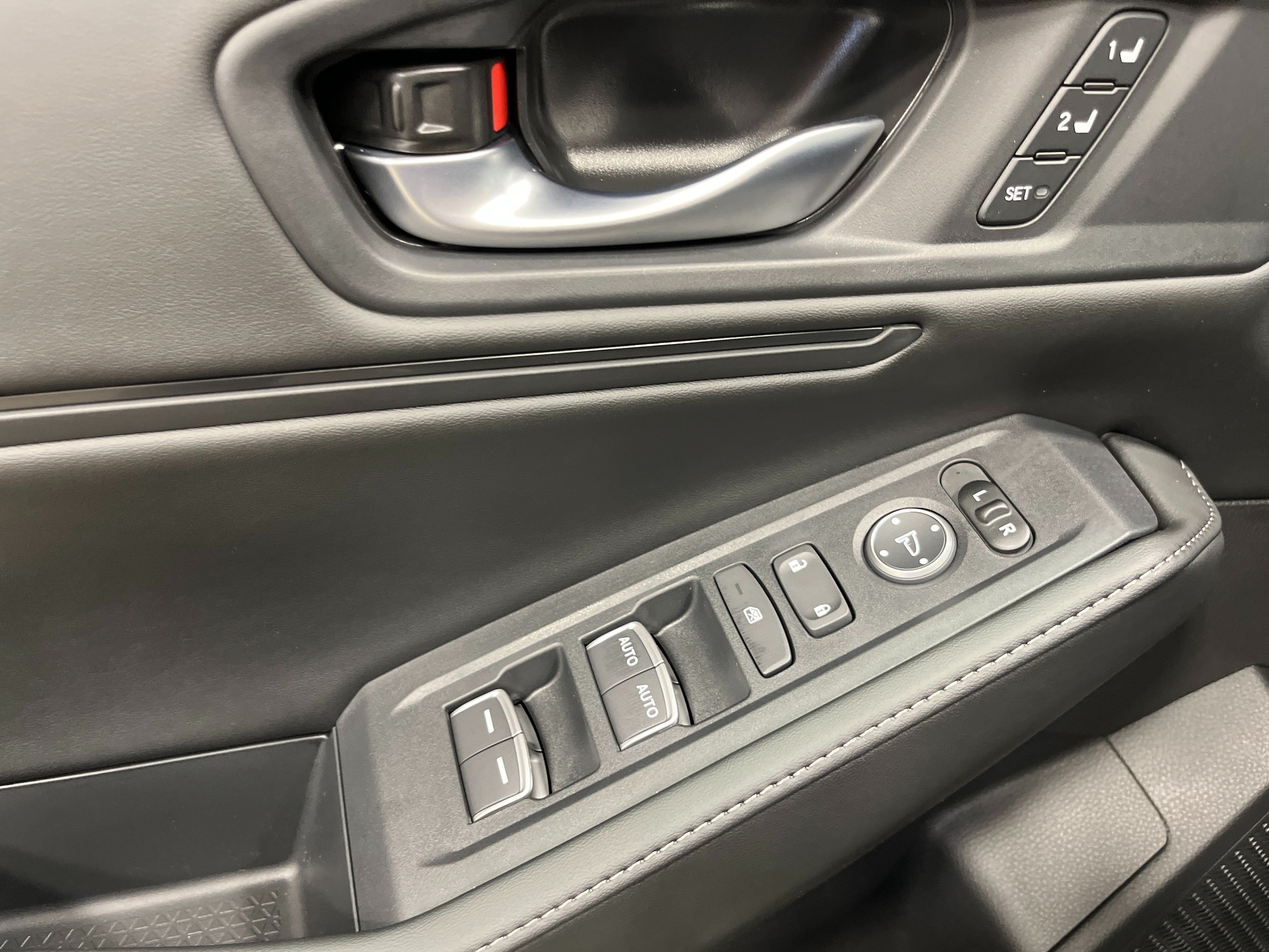 2026 Honda Accord Hybrid Sport-L - Photo 10