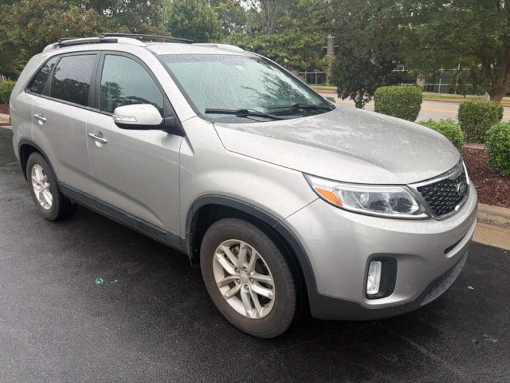 Used 2015 Kia Sorento LX SUV