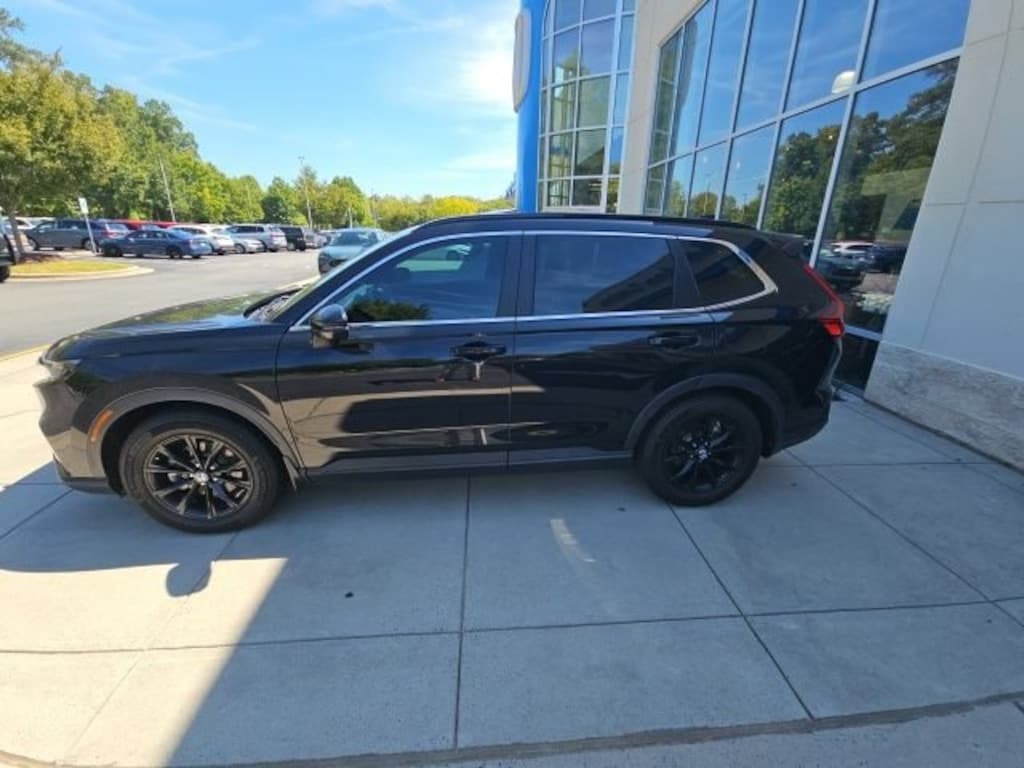 Used 2025 Honda CR-V Hybrid Sport-L SUV
