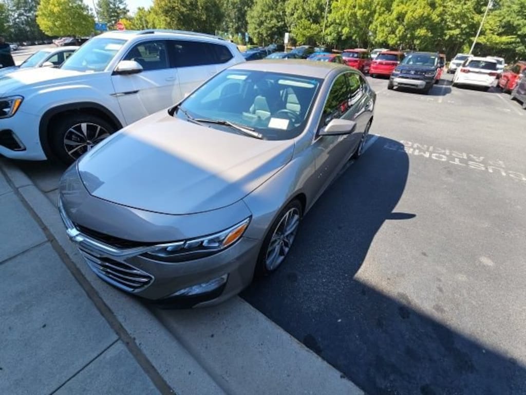 Used 2024 Chevrolet Malibu LT Sedan