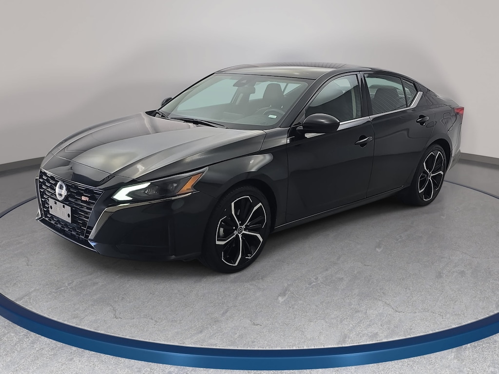 Used 2024 Nissan Altima 2.5 SR Sedan