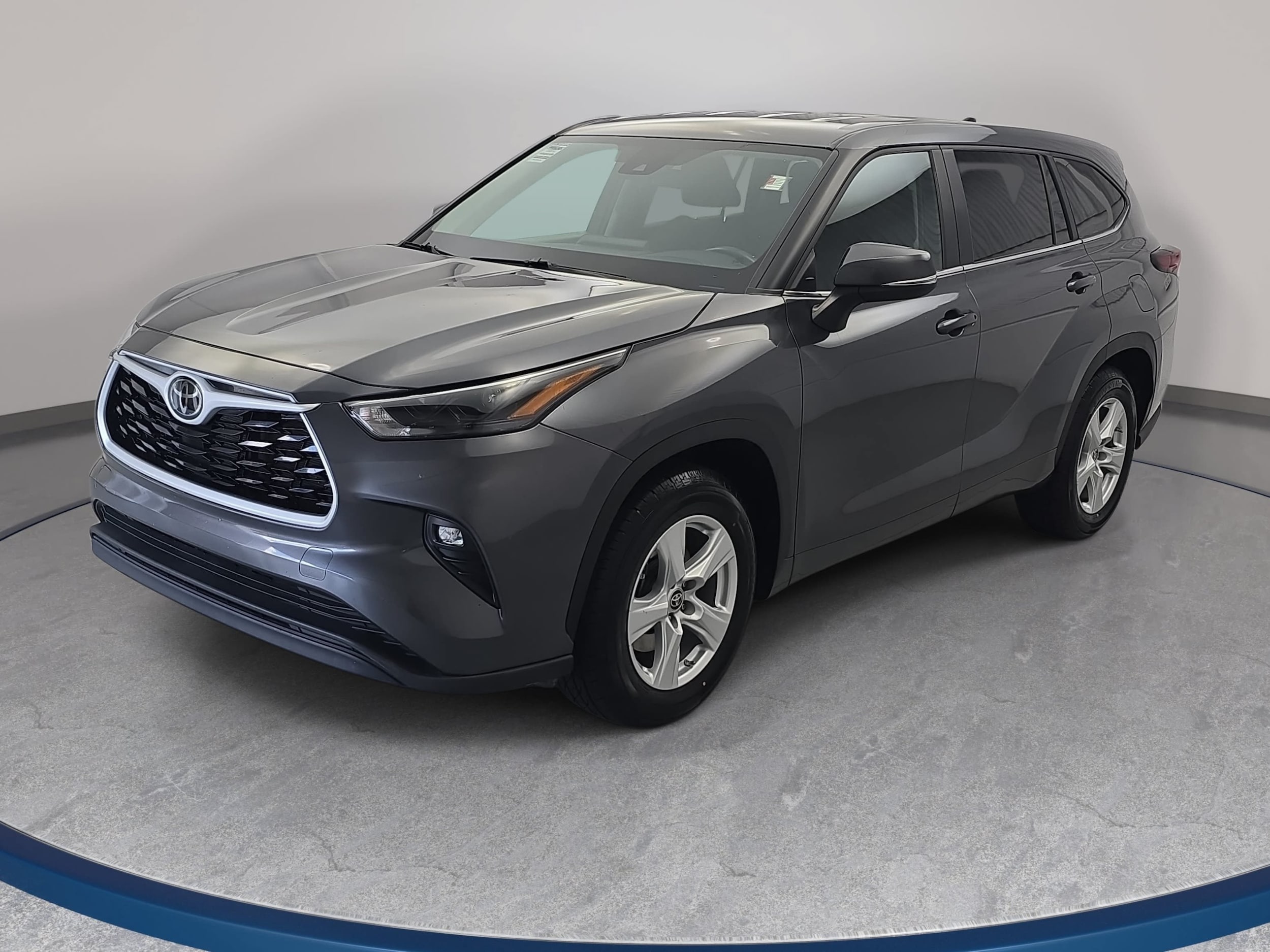 2025 Toyota Highlander LE