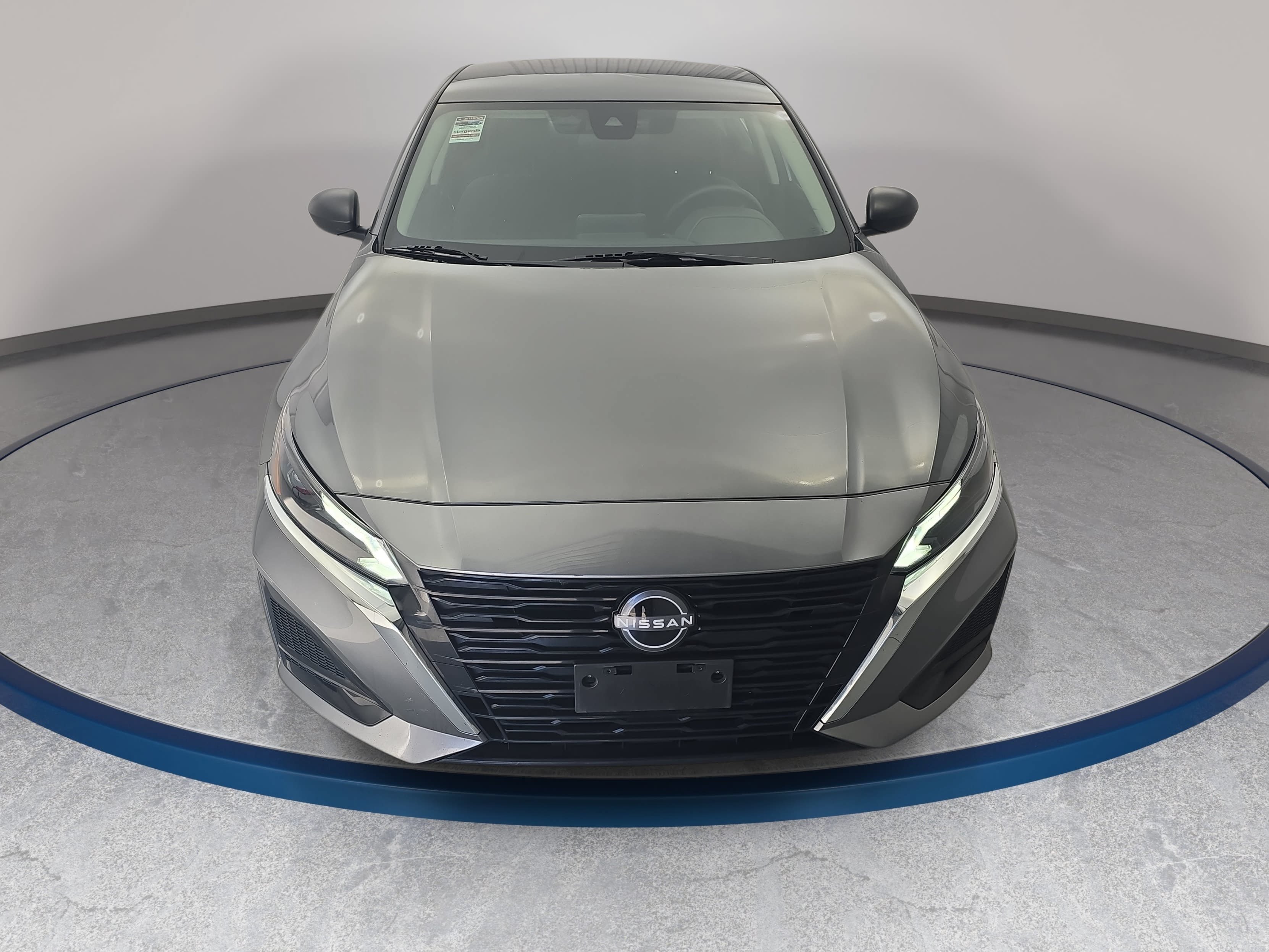 Used 2025 Nissan Altima SV Sedan