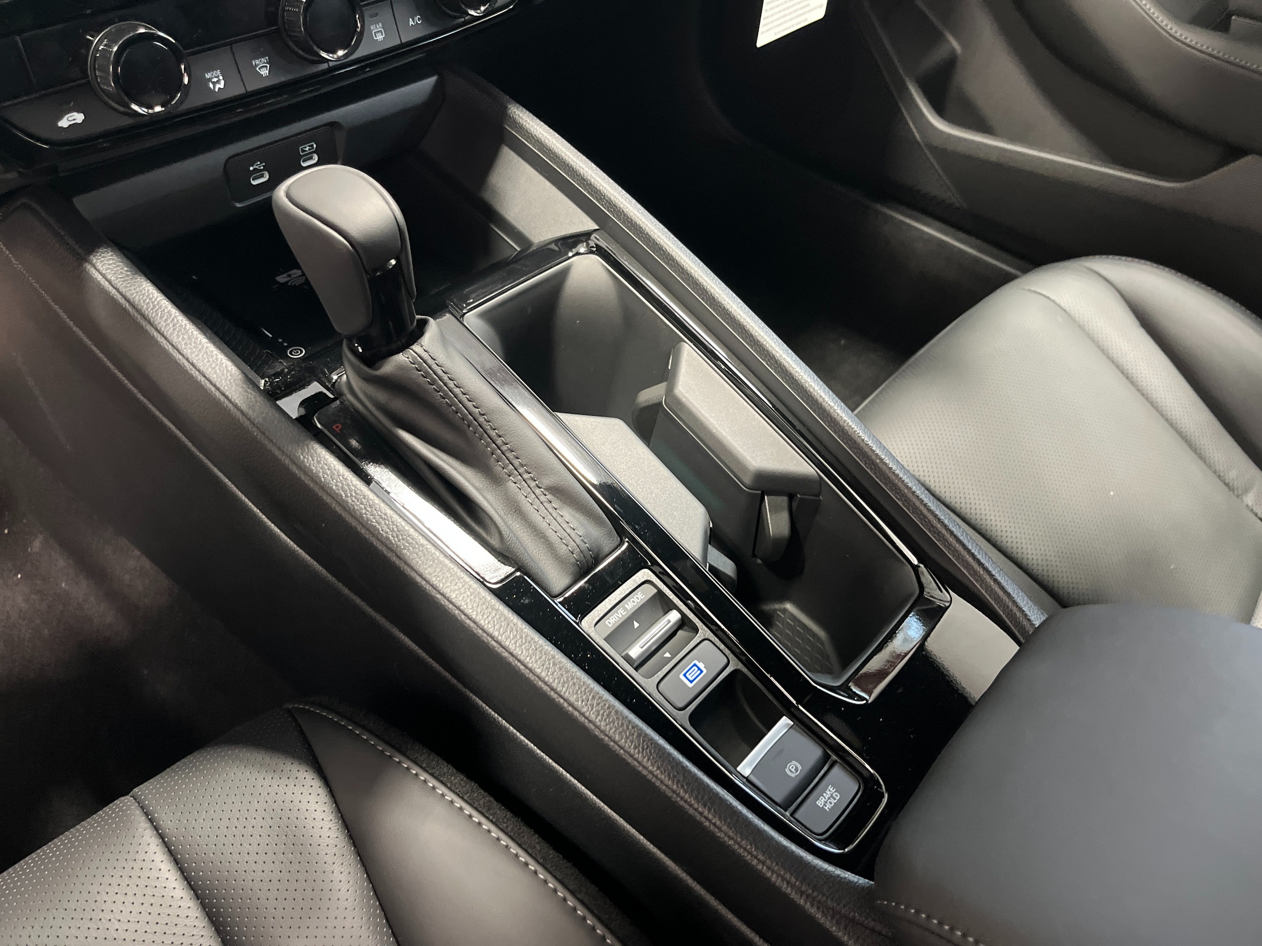2026 Honda Accord Hybrid Sport-L - Photo 14