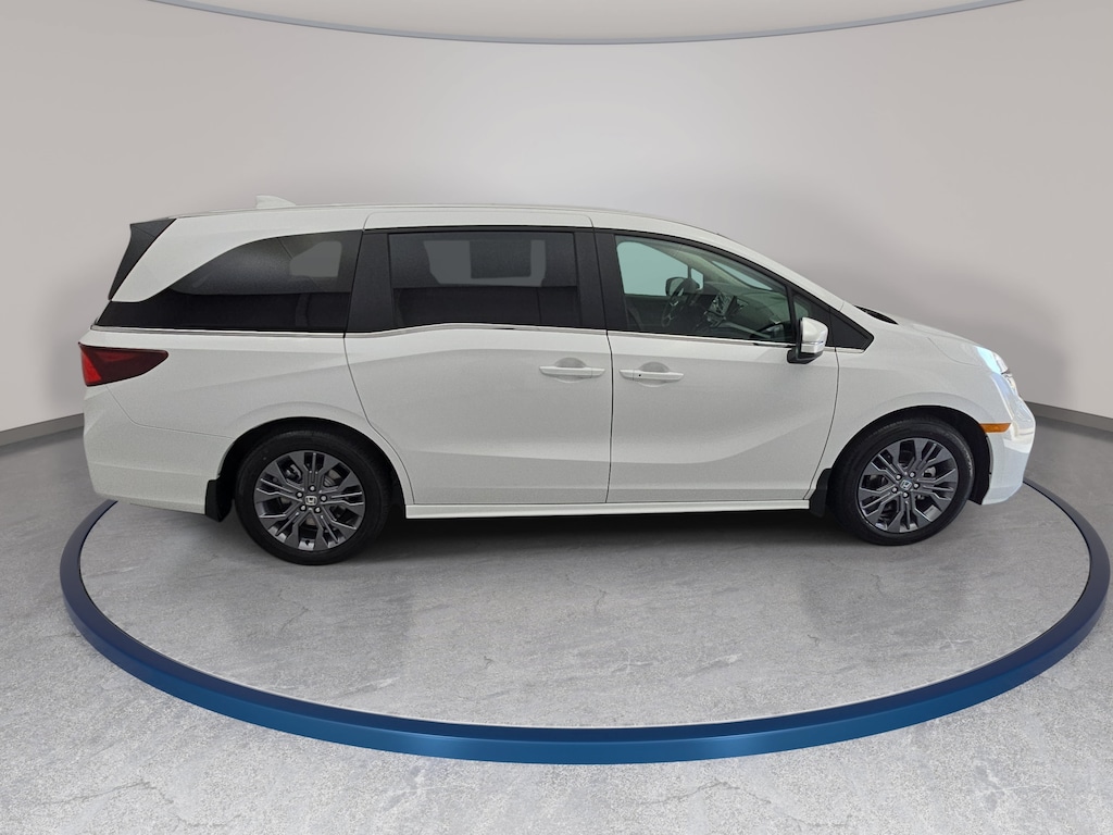 New 2027 Honda Odyssey Touring Van Passenger Van