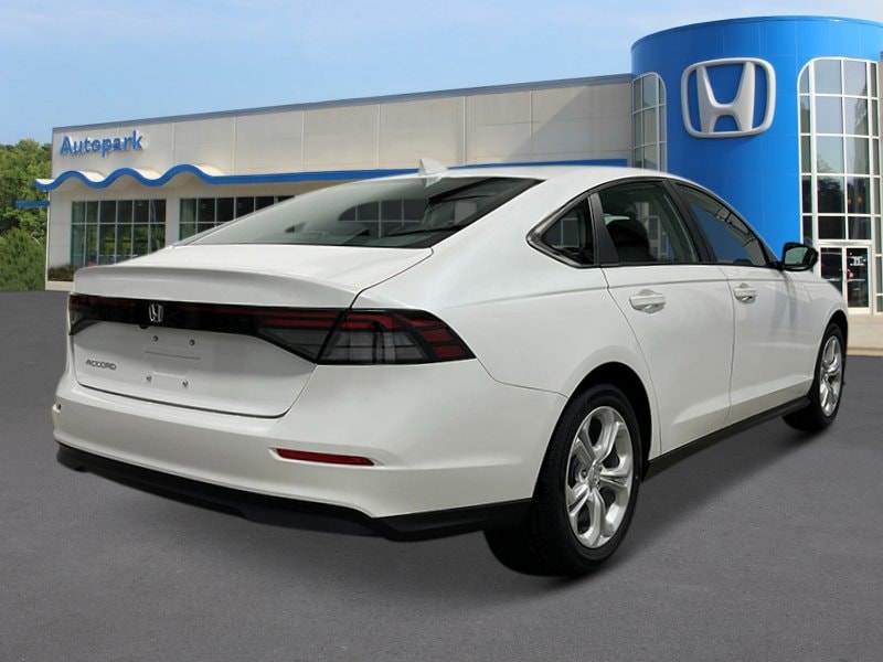 2025 Honda Accord LX - Photo 6
