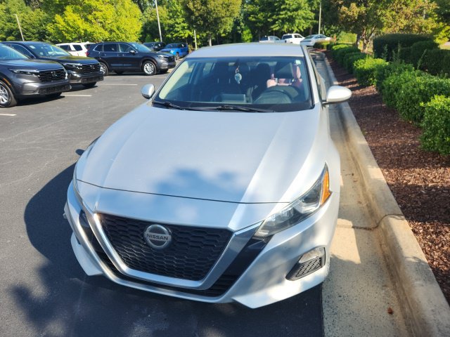 Used 2019 Nissan Altima 2.5 S Sedan