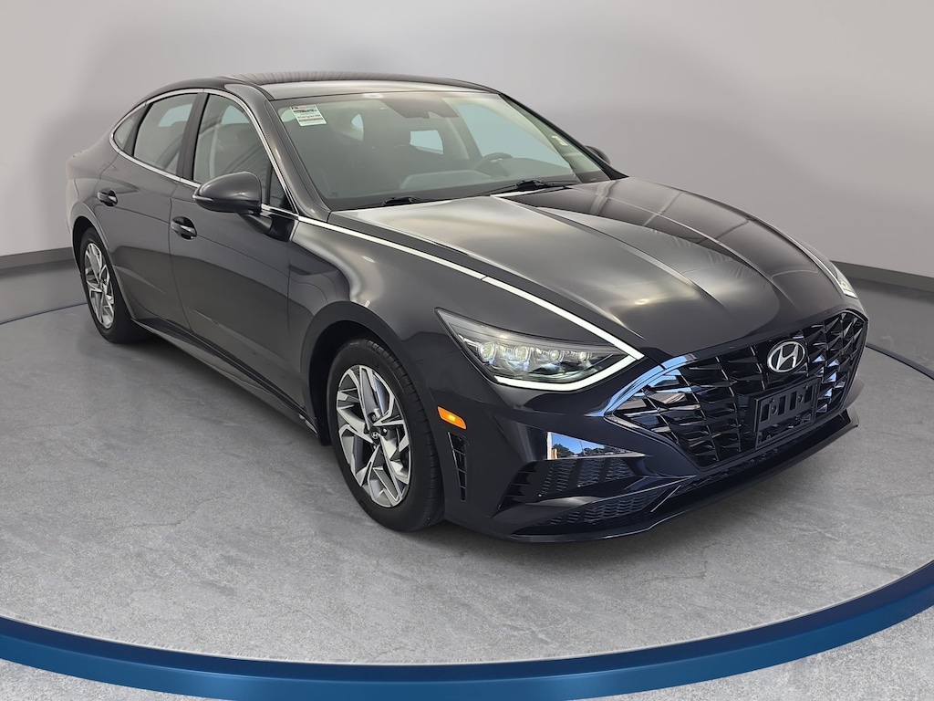 Used 2023 Hyundai Sonata SEL Sedan
