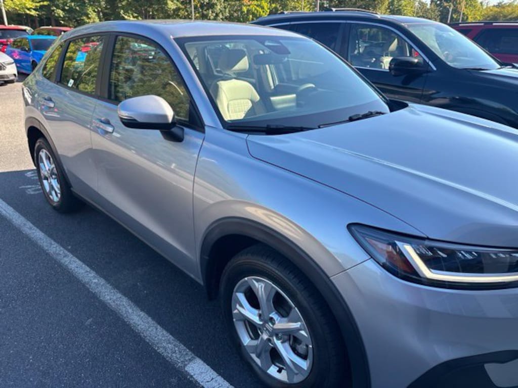 Used 2024 Honda HR-V LX SUV