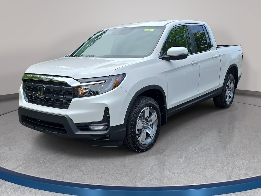 New 2026 Honda Ridgeline RTL Truck Crew Cab