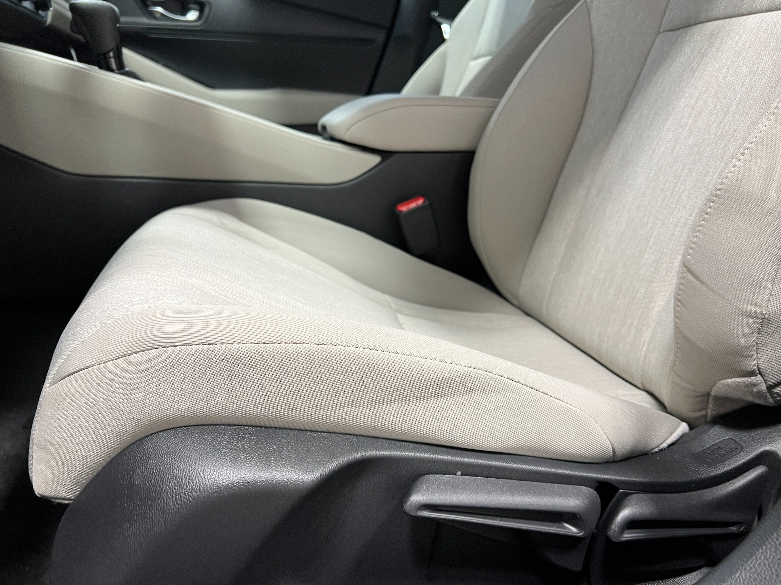 2025 Honda Accord LX - Photo 14