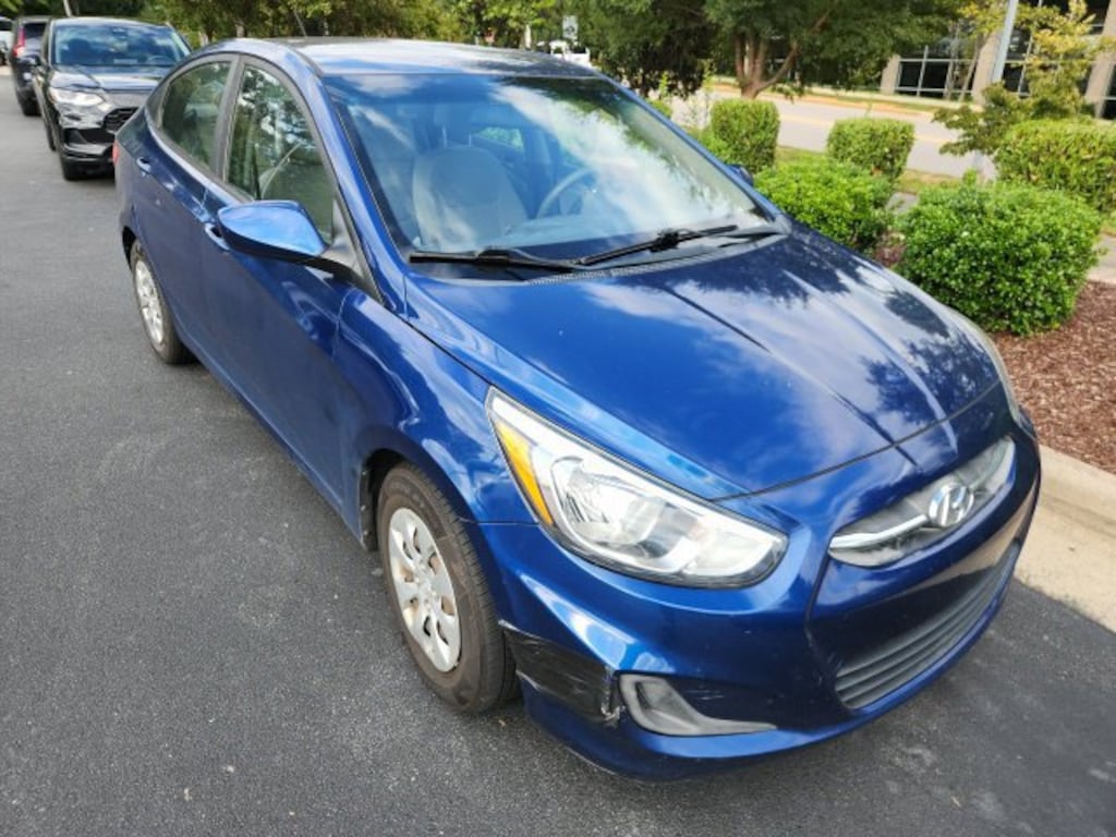 Used 2016 Hyundai Accent SE Sedan