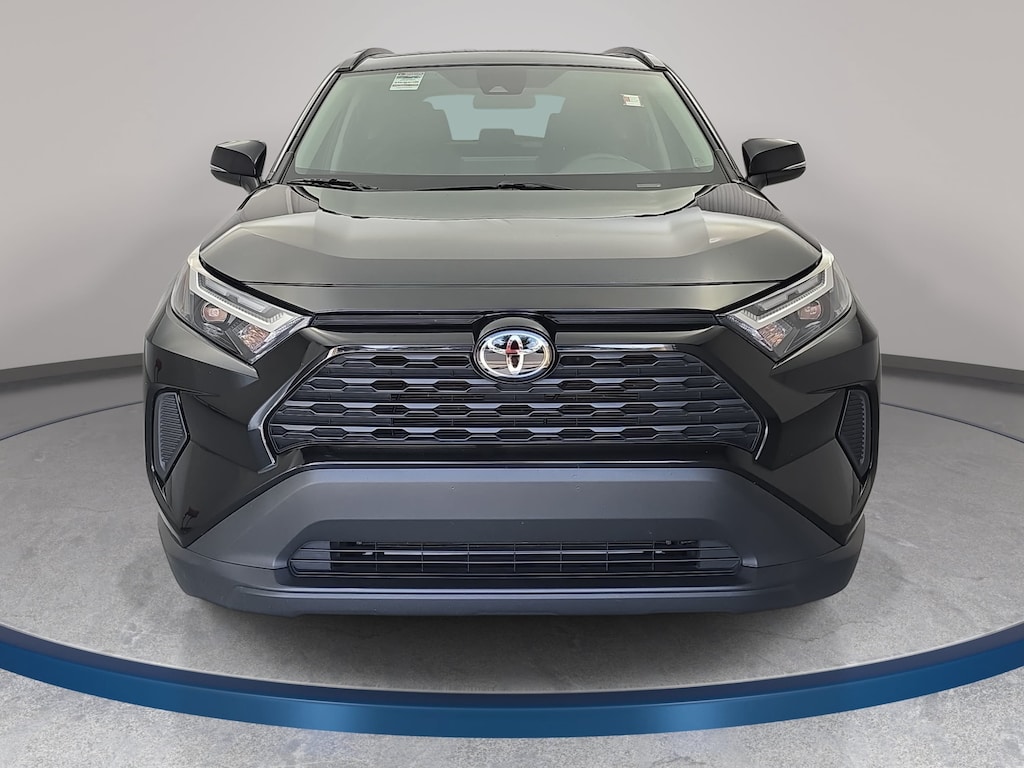 Used 2025 Toyota RAV4 XLE SUV