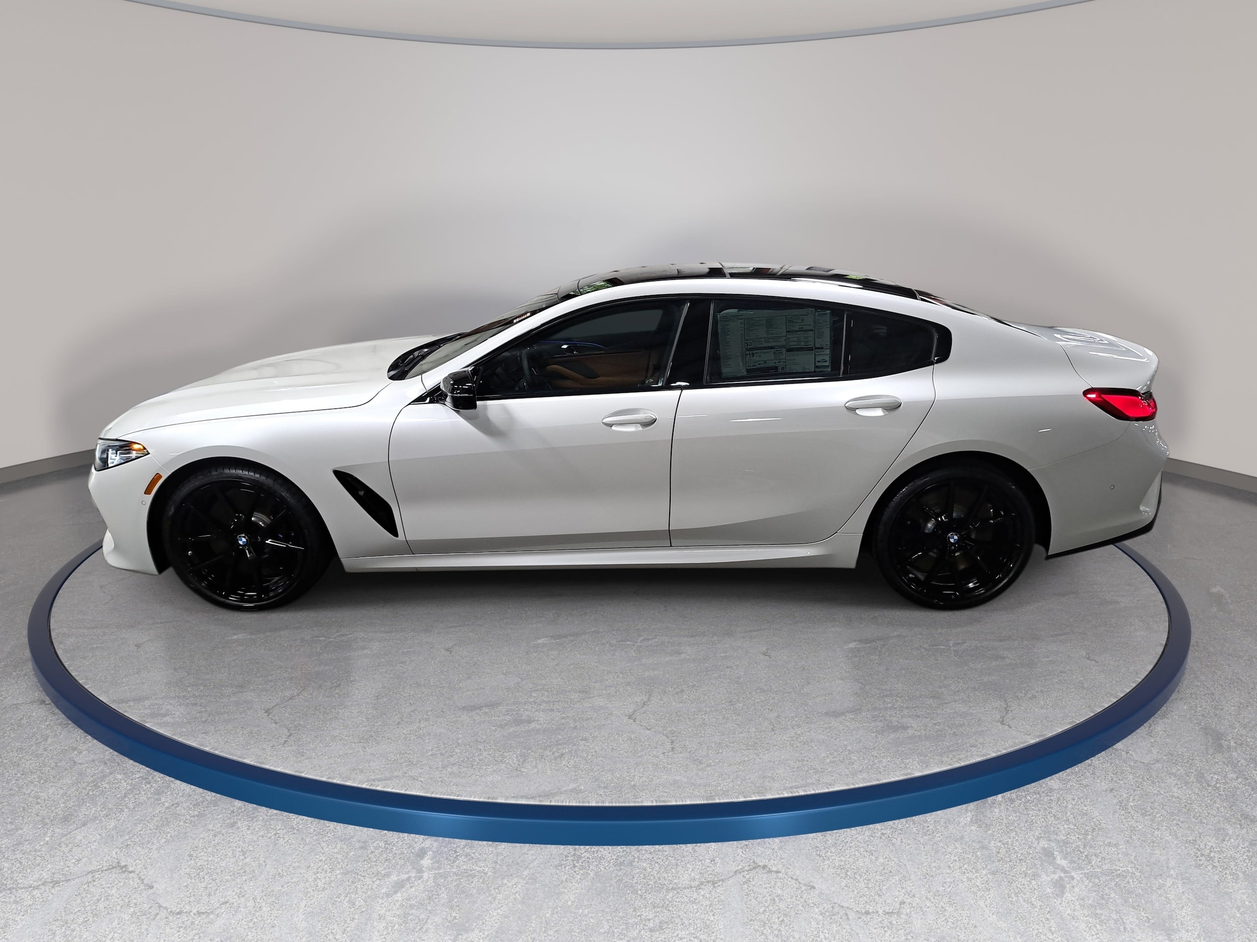2026 BMW 8 Series M850i - Photo 8