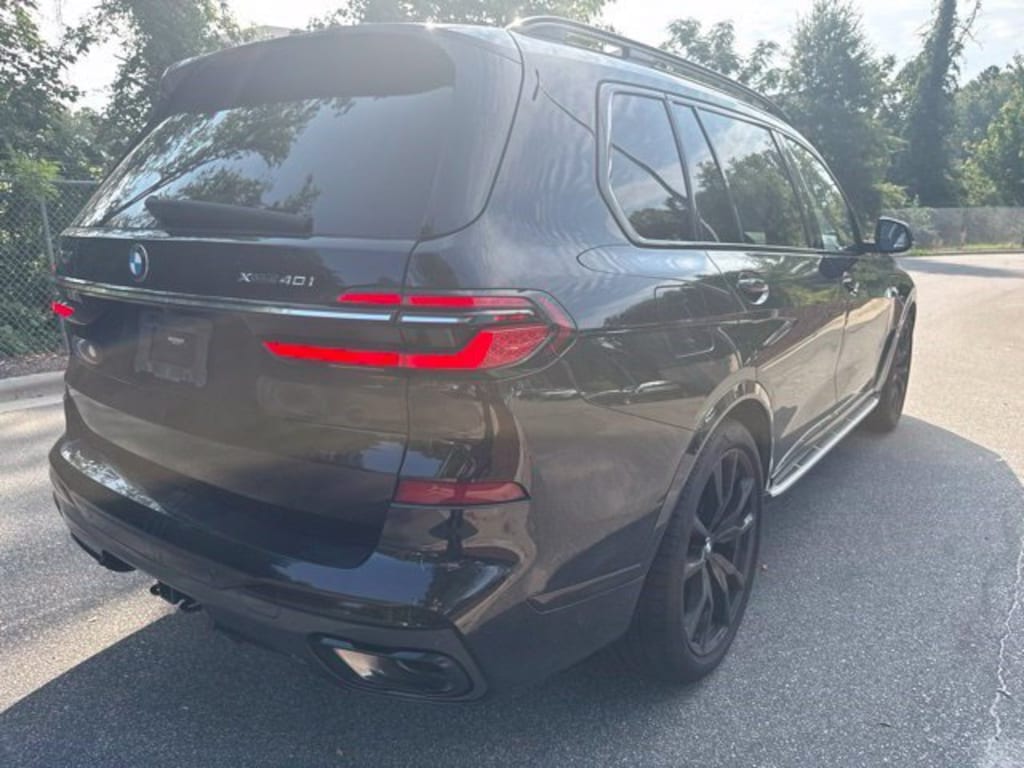 Used 2023 BMW X7 xDrive40i SUV