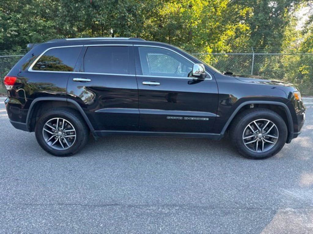 Used 2017 Jeep Grand Cherokee Limited RWD SUV