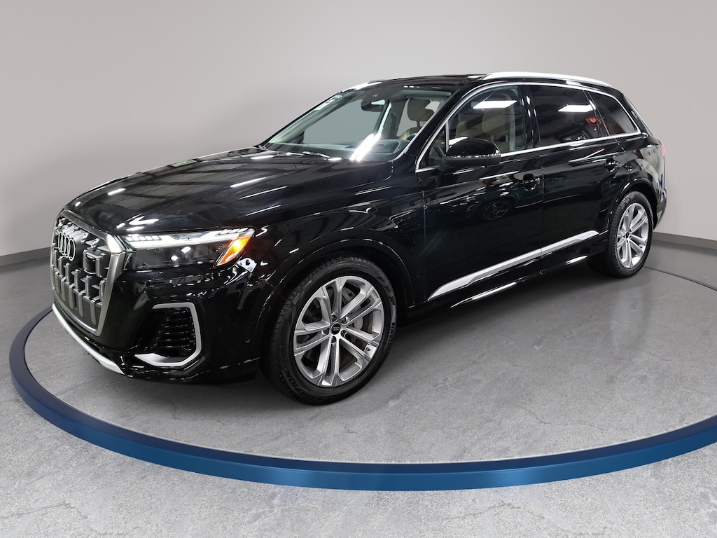 Used 2025 Audi Q7 55 Premium SUV