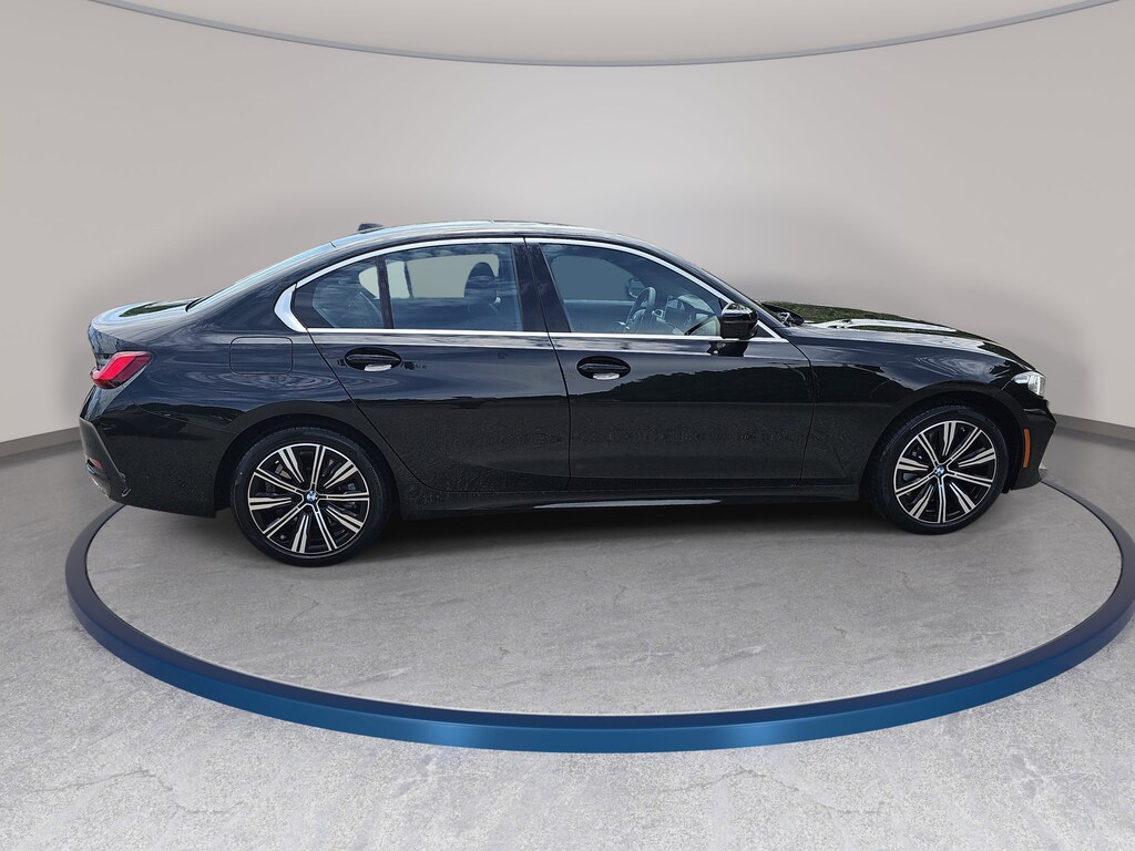 New 2026 BMW 330i xDrive Sedan