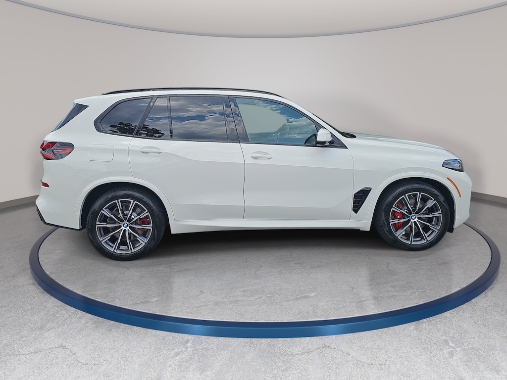 New 2026 BMW X5 PHEV xDrive50e SUV