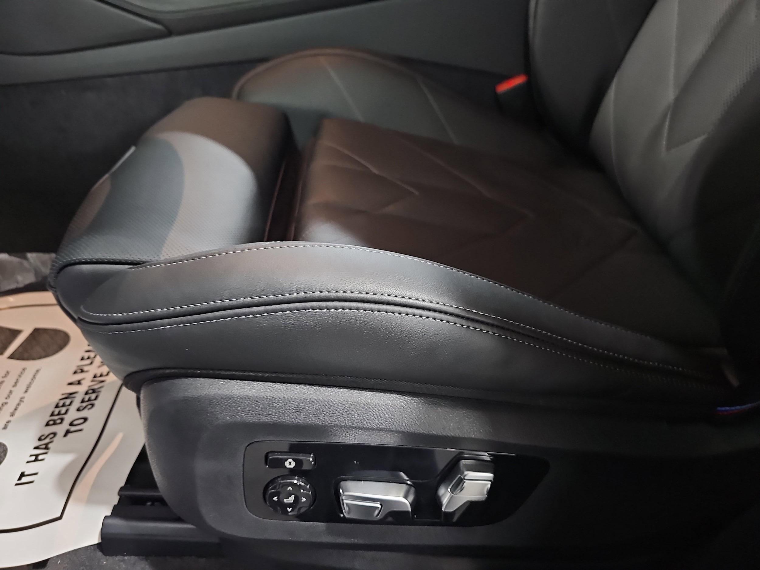 2026 BMW XM Base - Photo 29