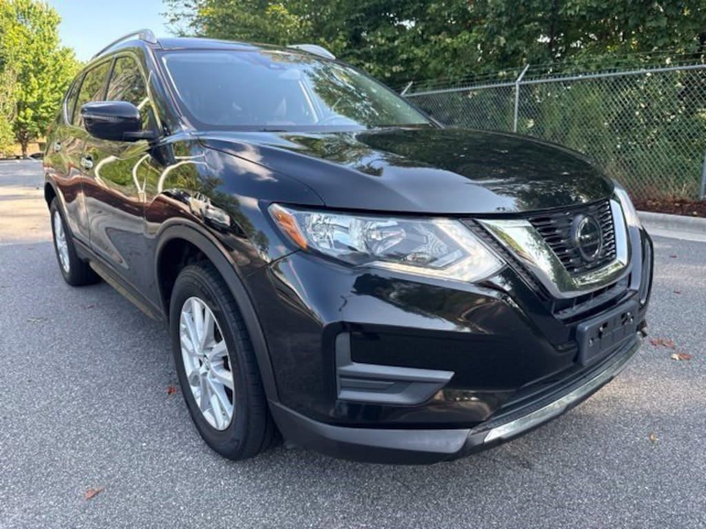 Used 2019 Nissan Rogue SV SUV