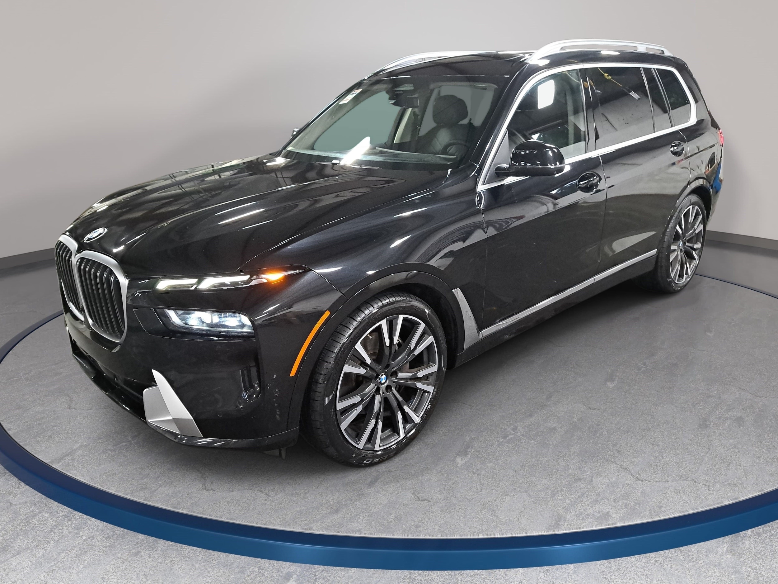 2025 BMW X7