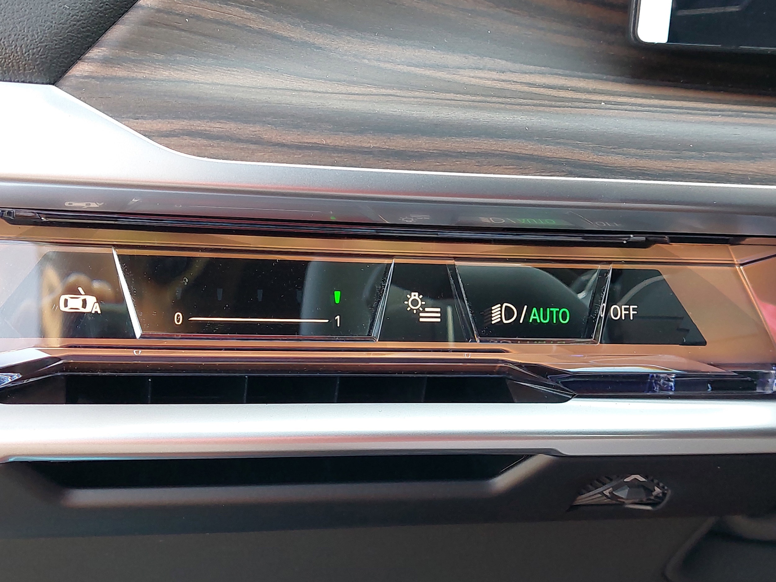 2025 BMW 7 Series 760i - Photo 27