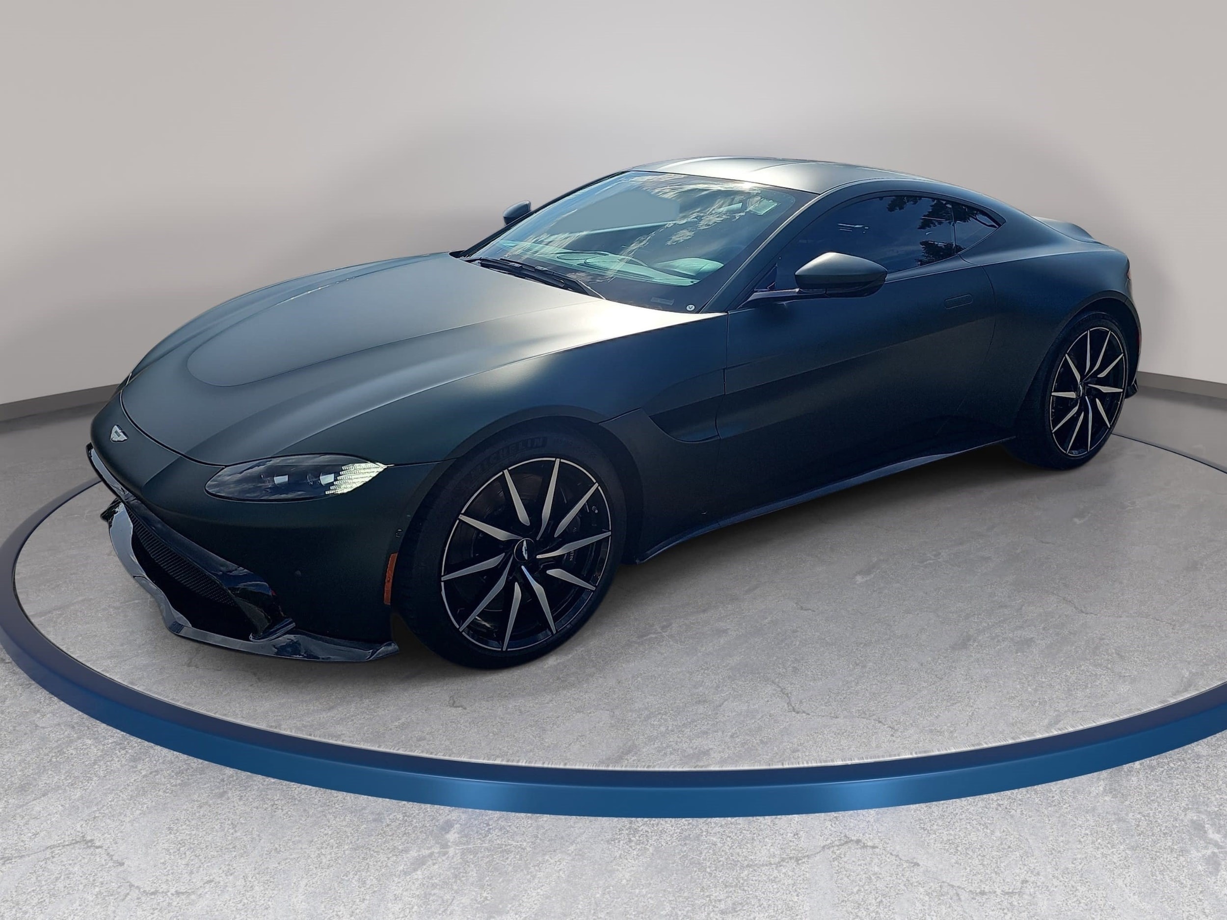 2019 Aston Martin Vantage
