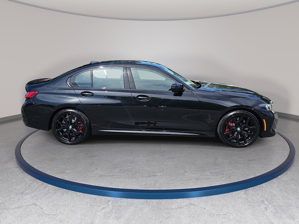 New 2026 BMW 330i Sedan