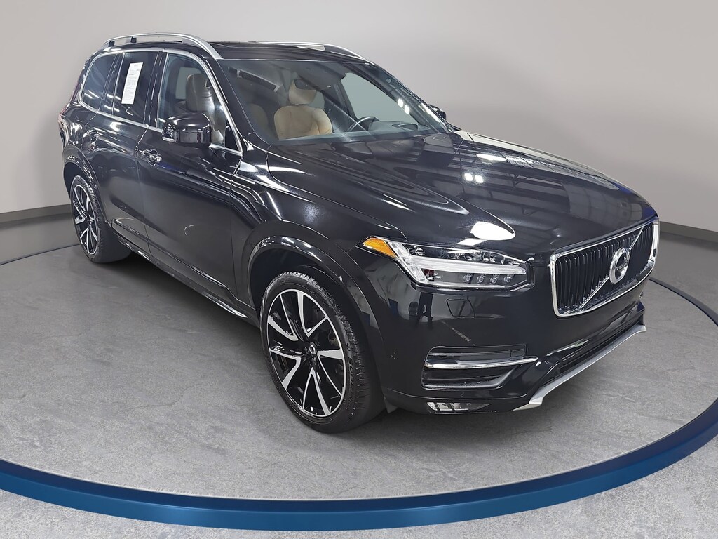 Used 2019 Volvo XC90 T6 Momentum SUV
