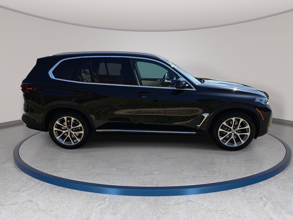 New 2026 BMW X5 xDrive40i SUV