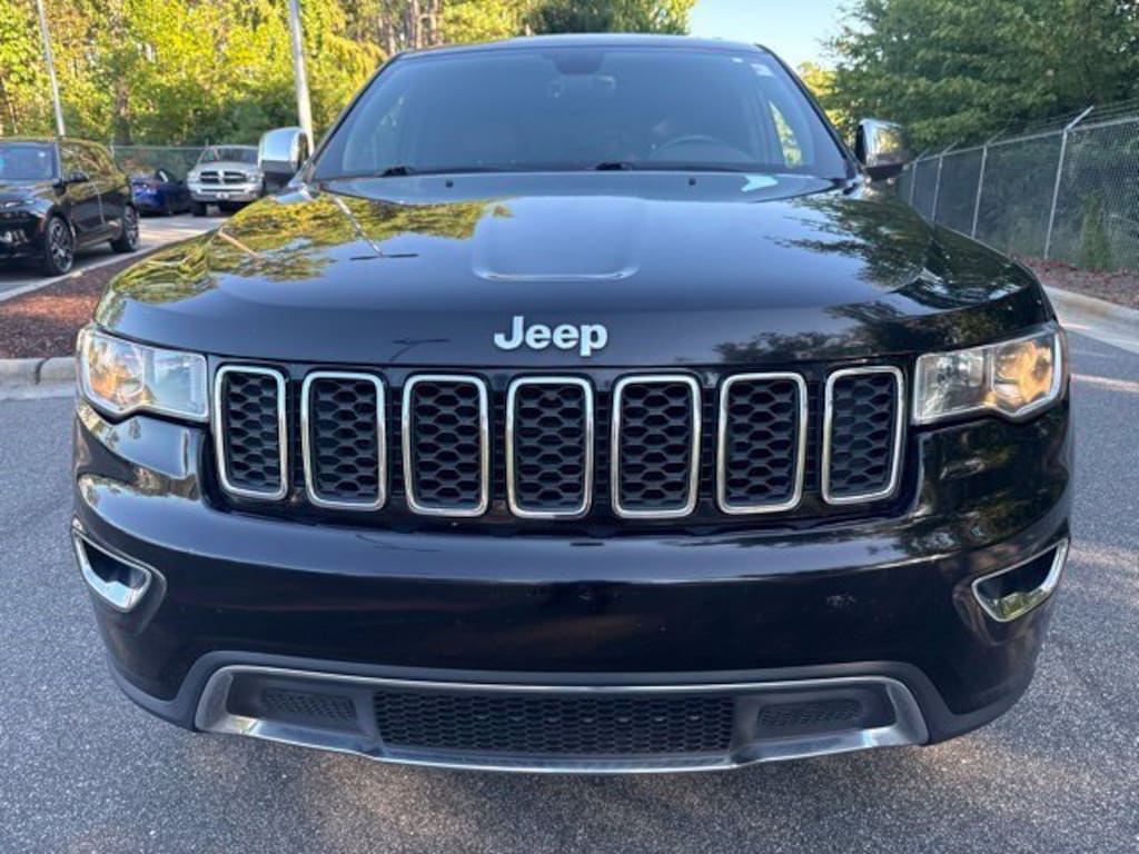 Used 2017 Jeep Grand Cherokee Limited RWD SUV