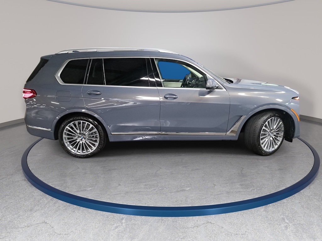 New 2027 BMW X7 xDrive40i SUV