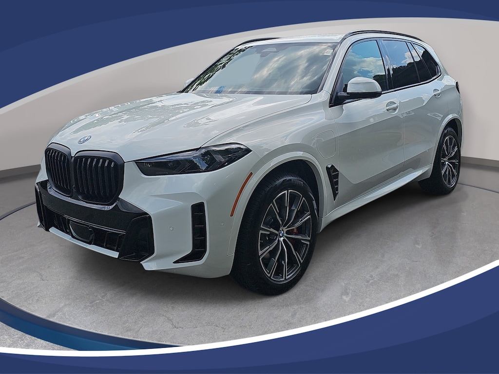 New 2026 BMW X5 PHEV xDrive50e SUV