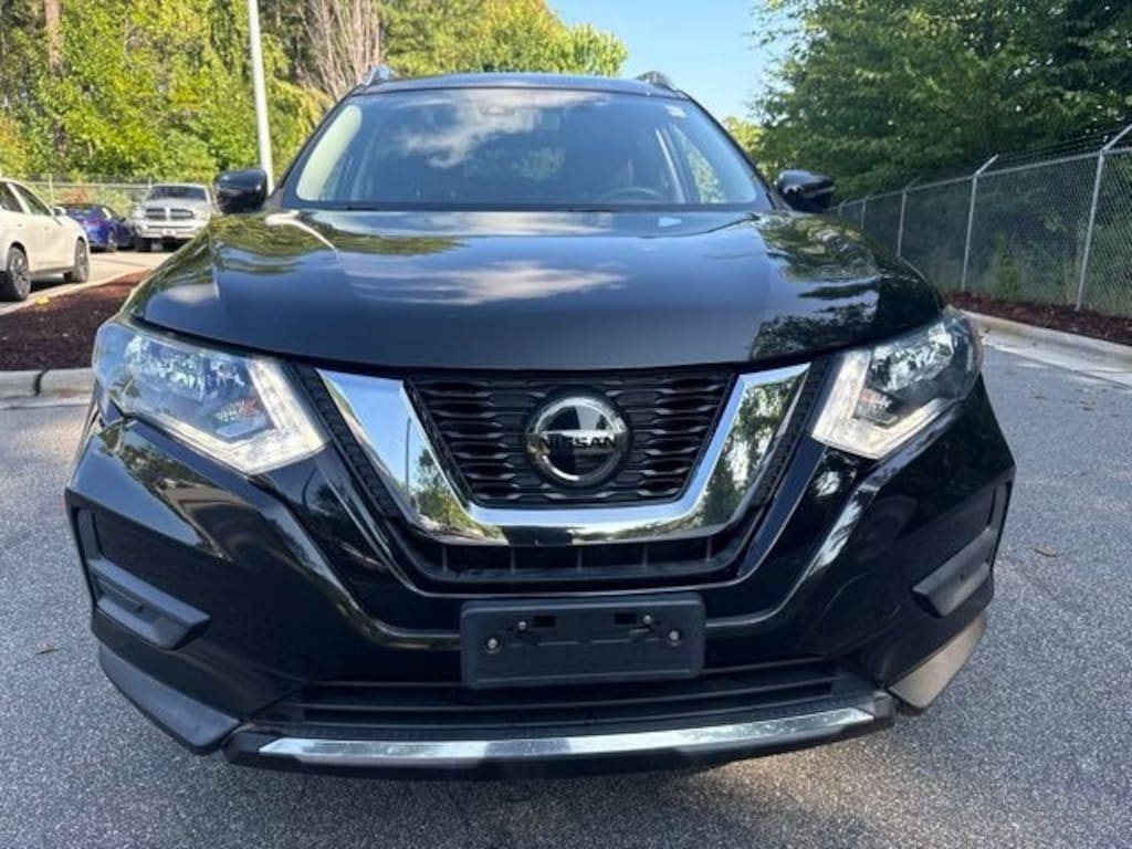 Used 2019 Nissan Rogue SV SUV