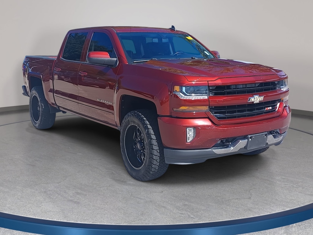 Used 2017 Chevrolet Silverado 1500 LT Truck