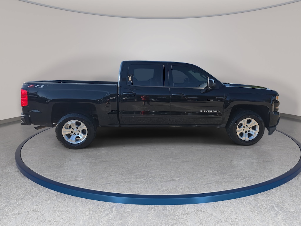 Used 2018 Chevrolet Silverado 1500 LT Truck