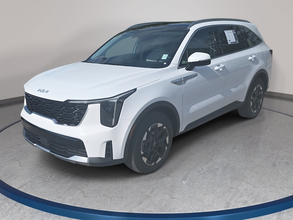 Used 2025 Kia Sorento S