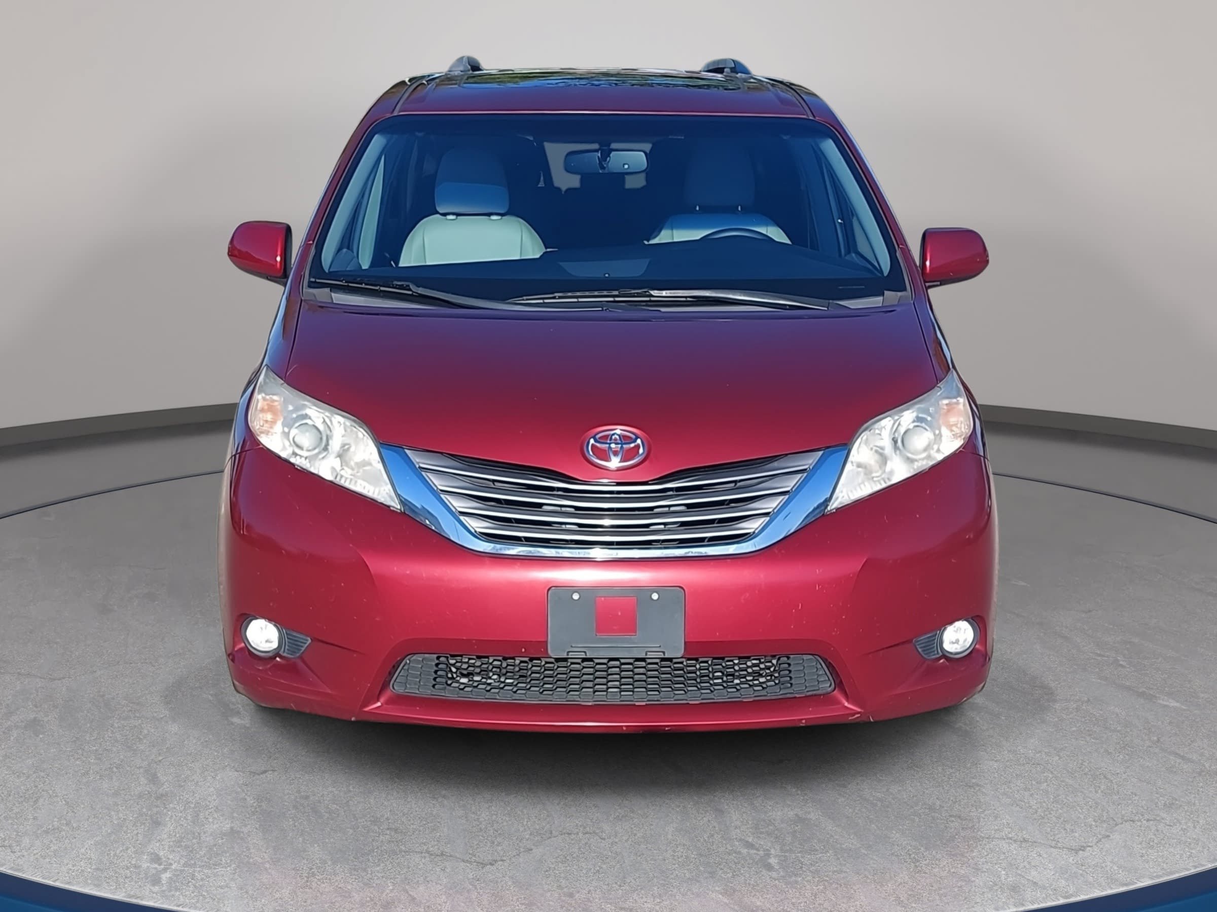 Used 2016 Toyota Sienna XLE