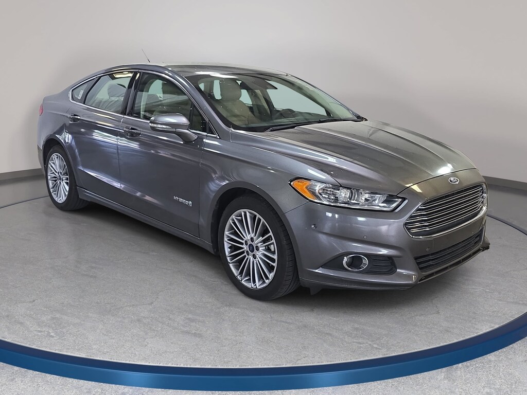 Used 2014 Ford Fusion Hybrid SE Sedan