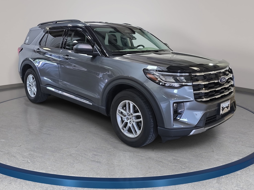 Used 2025 Ford Explorer Active SUV