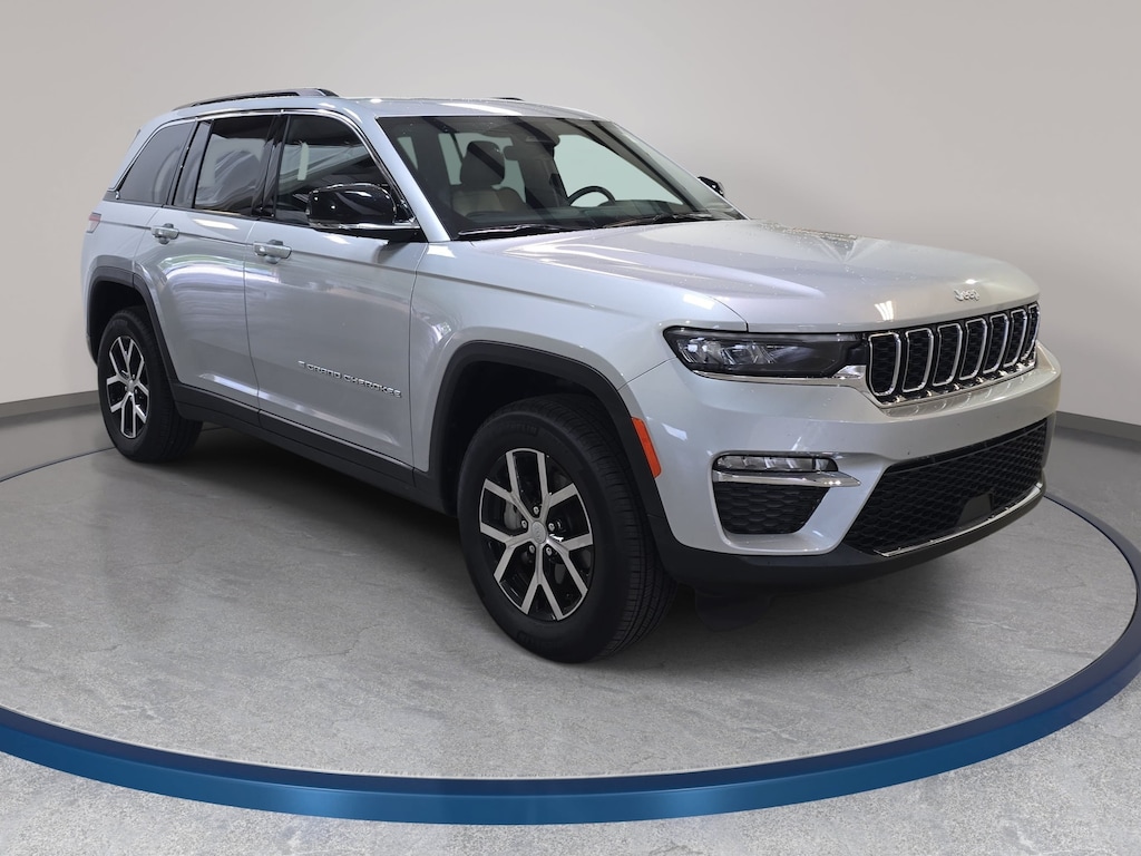 Used 2025 Jeep Grand Cherokee Limited SUV